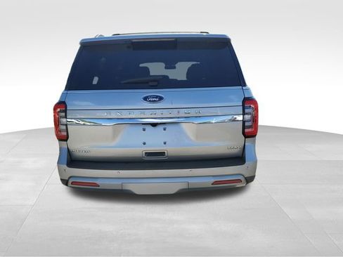 Used 2024 Ford Expedition Max Limited AWD/4WD image 5