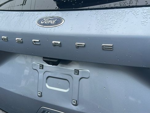 Used 2022 Ford Escape SEL AWD/4WD image 7