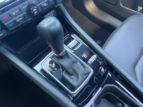 Used 2023 Jeep Compass Limited w/ Sun and Sound Group image 25