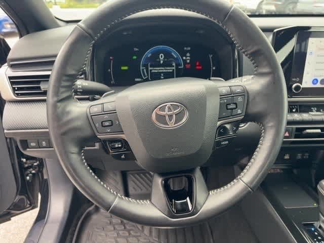 Used 2025 Toyota Camry SE w/ Convenience Package AWD/4WD image 17