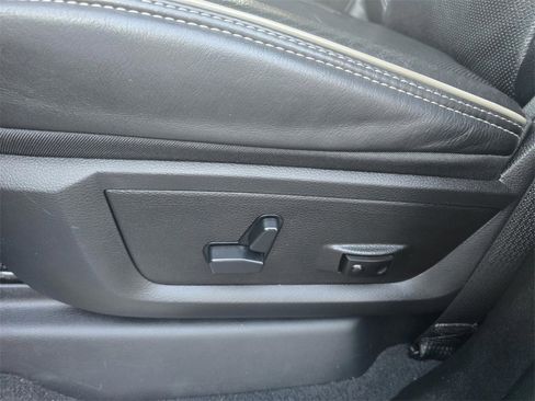 Used 2020 RAM 3500 Limited image 38