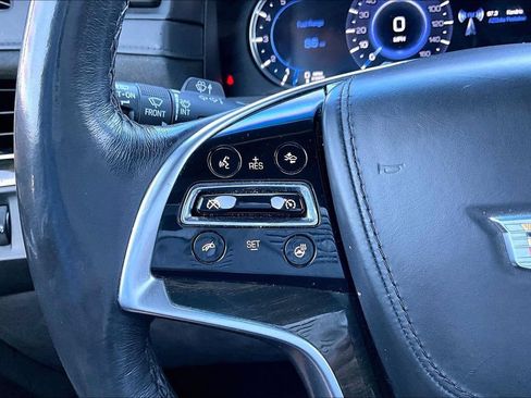 Certified 2019 Cadillac Escalade Platinum AWD/4WD image 11