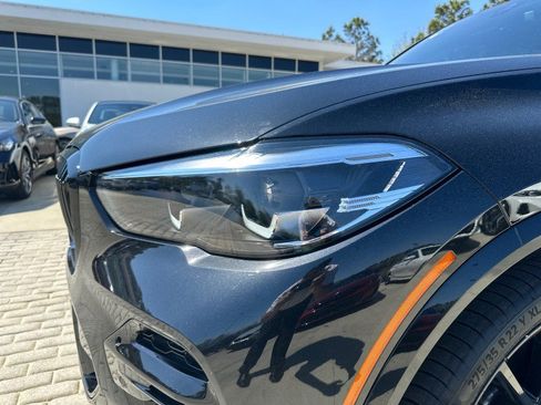 Certified 2022 BMW X5 xDrive40i w/ M Sport Package image 14