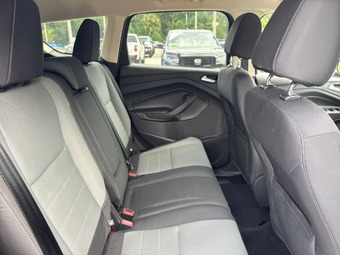 Used 2016 Ford Escape SE FWD image 28