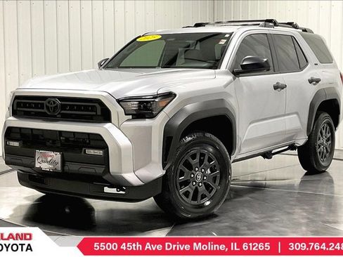 Used 2025 Toyota 4Runner SR5 image 1