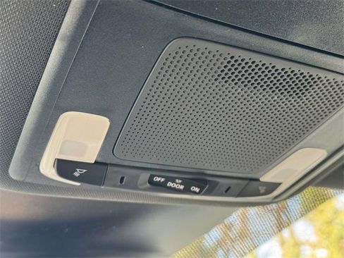 New 2025 Honda Pilot Sport image 29