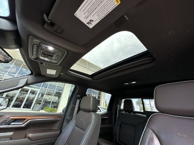 Certified 2023 GMC Sierra 1500 Denali w/ Denali Reserve Package AWD/4WD image 27
