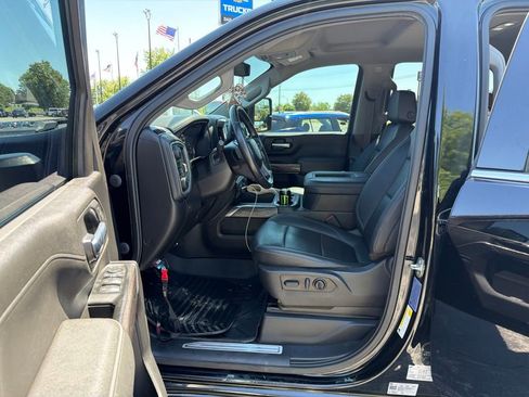 Used 2022 Chevrolet Silverado 3500 LTZ w/ LTZ Convenience Package AWD/4WD image 6