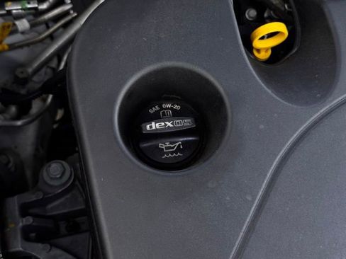 Used 2024 Chevrolet Equinox RS w/ RS Leather Package image 33