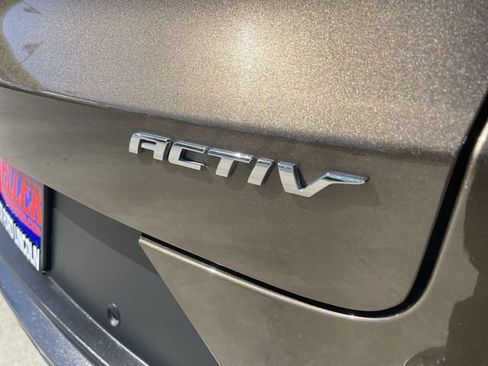 Used 2021 Chevrolet TrailBlazer ACTIV w/ Technology Package FWD image 31