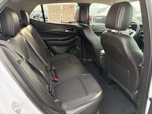 Used 2024 Buick Encore GX Preferred image 23