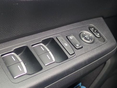 Used 2025 Honda CR-V Sport Touring image 20