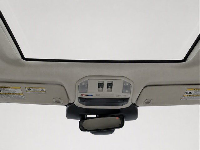 Used 2023 Subaru Ascent Limited w/ Technology Package AWD/4WD image 21