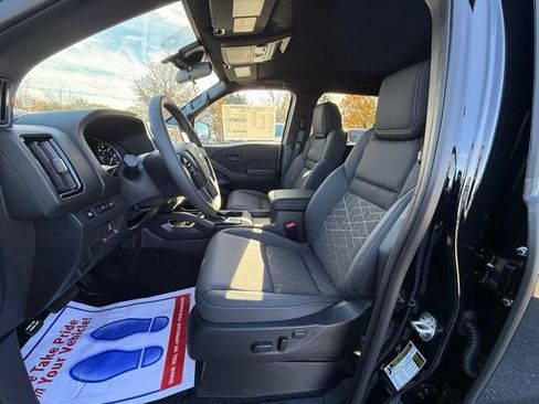 New 2026 Nissan Frontier SV w/ SV Convenience Package image 12