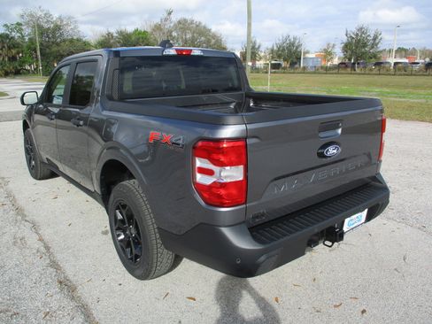 New 2025 Ford Maverick XLT w/ XLT Luxury Package AWD/4WD image 5