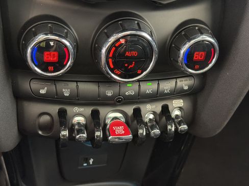 Used 2021 MINI Cooper S FWD image 16