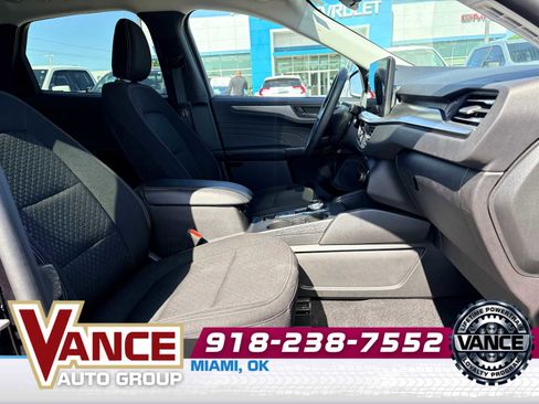 Used 2025 Ford Escape Active w/ Tech Pack #1 AWD/4WD image 19