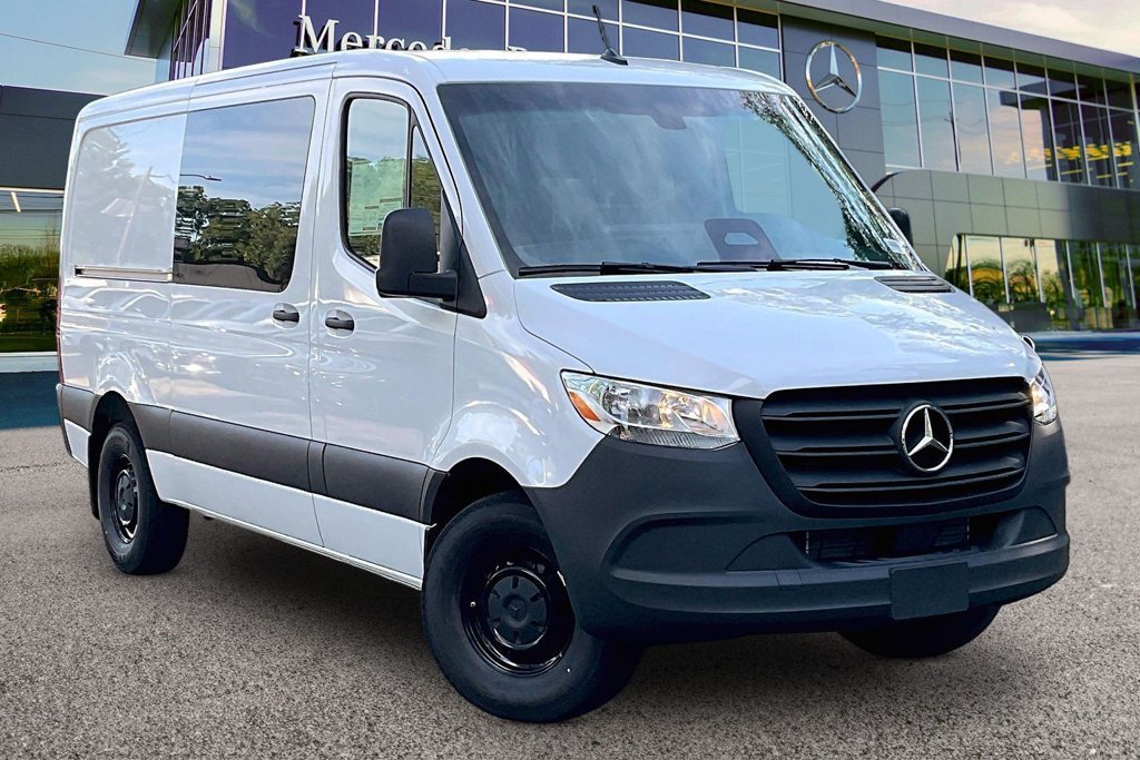 New 2026 Mercedes-Benz Sprinter 2500 image 1