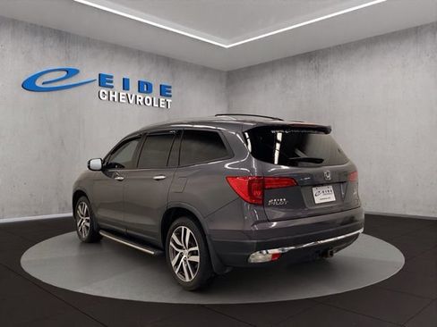 Used 2018 Honda Pilot Touring image 13