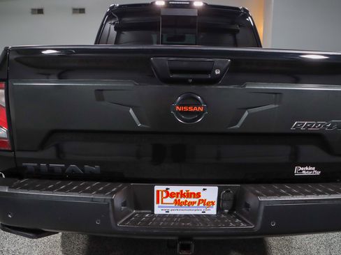 Used 2021 Nissan Titan PRO-4X w/ Pro-4x Utility Package image 8