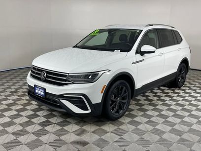 Used 2024 Volkswagen Tiguan SE