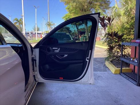 Used 2016 Mercedes-Benz C 300 Sedan image 14