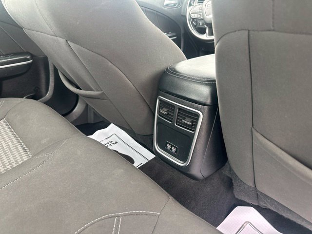 Used 2023 Dodge Charger SXT RWD image 12