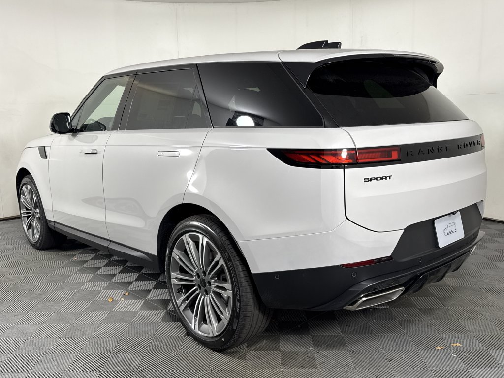 New 2027 Land Rover Range Rover Sport SE AWD/4WD image 3