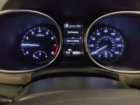 Used 2018 Hyundai Santa Fe Limited image 23