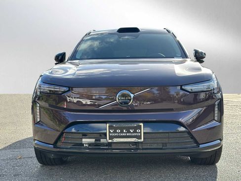 Certified 2025 Volvo EX90 Ultra image 2