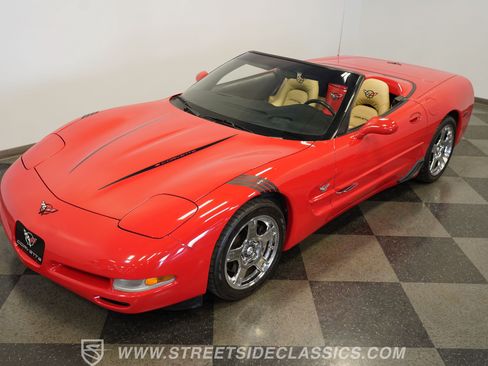 Used 1999 Chevrolet Corvette Convertible w/ Memory Pkg RWD image 20