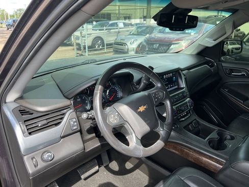 Used 2018 Chevrolet Tahoe LT image 13