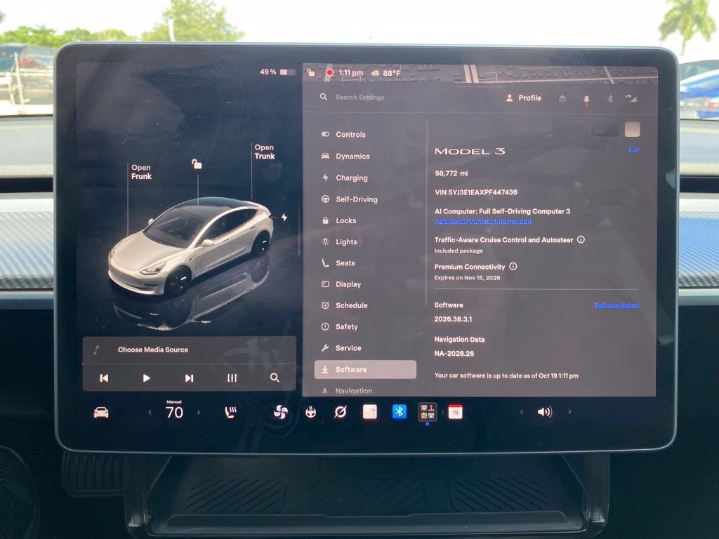 Used 2023 Tesla Model 3 Standard Range RWD image 4