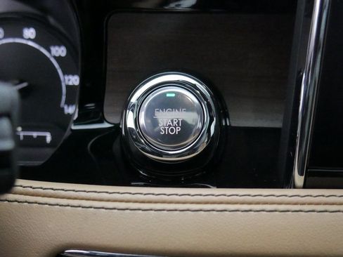 Used 2020 Lincoln Corsair Reserve w/ Equipment Group 201A image 62