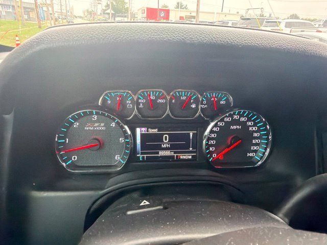 Used 2015 Chevrolet Suburban LT AWD/4WD image 8