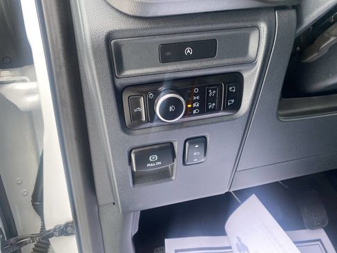Used 2025 Ford F150 Lariat w/ FX4 Off-Road Package image 26