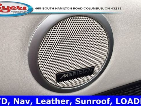 Used 2024 Land Rover Discovery S image 19