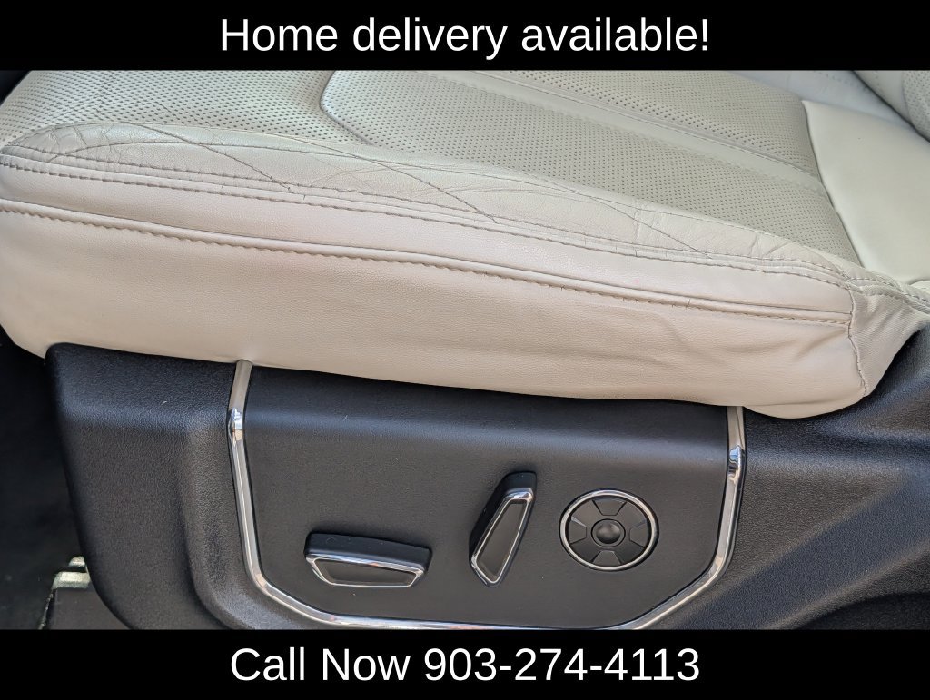 Used 2019 Ford Expedition Max Platinum AWD/4WD image 26