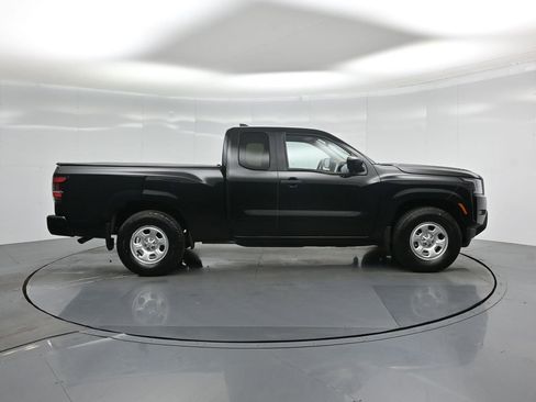 Used 2022 Nissan Frontier S w/ Technology Package image 21