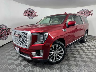 Used 2022 GMC Yukon XL Denali w/ Denali Premium Package