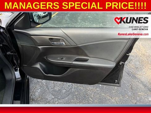 Used 2016 Honda Accord Sport image 20