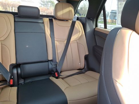 New 2026 Land Rover Range Rover Sport Dynamic SE image 17