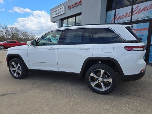 New 2026 Jeep Grand Cherokee Limited AWD/4WD image 6