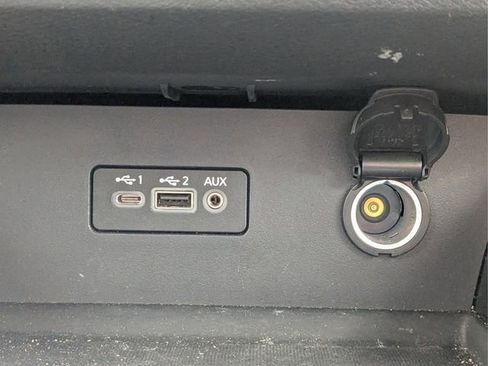 Used 2024 Nissan Altima 2.5 SR FWD image 27