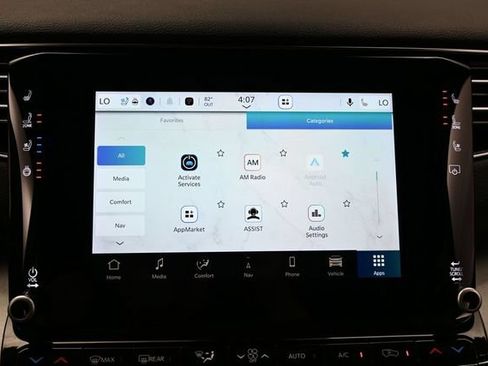 Certified 2024 Jeep Wagoneer Series II AWD/4WD image 40