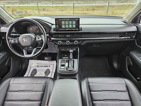 Used 2025 Honda CR-V EX-L image 13