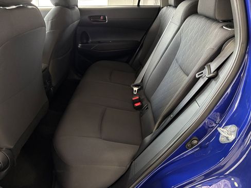 Used 2025 Toyota Corolla Cross LE image 25