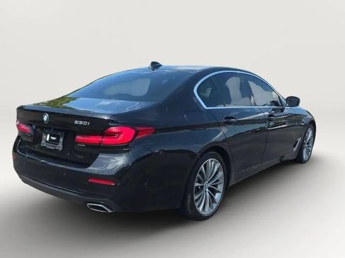 Used 2021 BMW 530i w/ Premium Package RWD image 7
