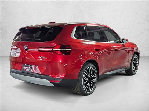 Used 2025 BMW X3 xDrive30i w/ Premium Package image 2