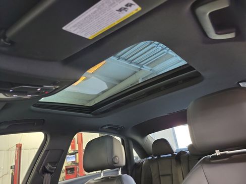 Used 2018 Audi A4 2.0T Ultra Premium Plus w/ Premium Plus Package image 16